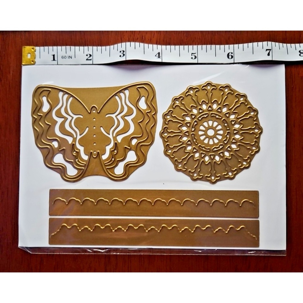 Anna Griffin Butterfly Medallion Cut & Emboss‎ Die Set New - Picture 3 of 3